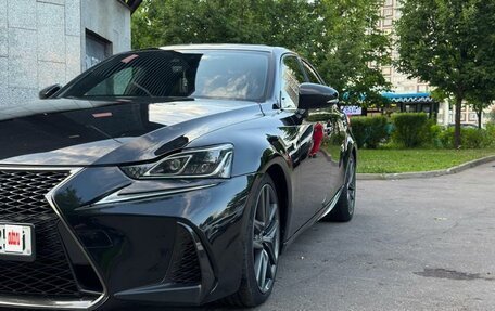 Lexus IS III, 2018 год, 2 050 000 рублей, 10 фотография