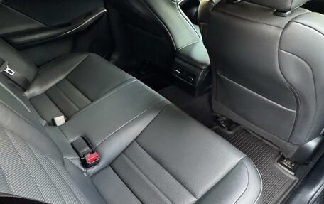 Lexus IS III, 2018 год, 2 050 000 рублей, 29 фотография