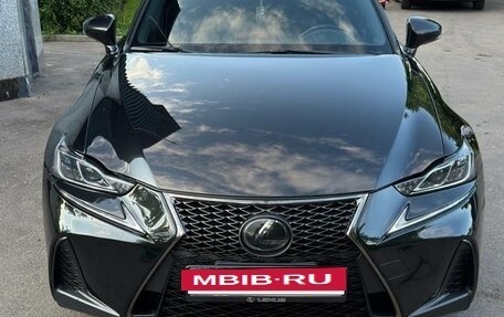 Lexus IS III, 2018 год, 2 050 000 рублей, 25 фотография