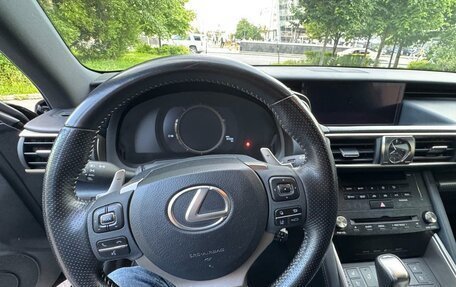 Lexus IS III, 2018 год, 2 050 000 рублей, 33 фотография
