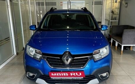 Renault Sandero II рестайлинг, 2022 год, 849 000 рублей, 2 фотография