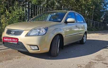KIA Rio II, 2011 год, 600 000 рублей, 1 фотография