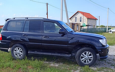 Toyota Land Cruiser 100 рестайлинг 2, 2003 год, 1 800 000 рублей, 12 фотография