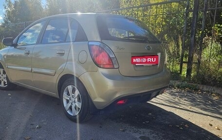 KIA Rio II, 2011 год, 600 000 рублей, 2 фотография