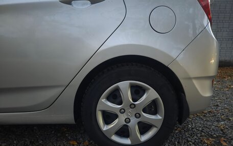 Hyundai Solaris II рестайлинг, 2011 год, 725 000 рублей, 11 фотография