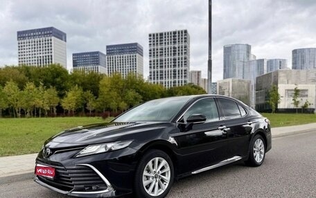 Toyota Camry, 2022 год, 3 090 000 рублей, 1 фотография