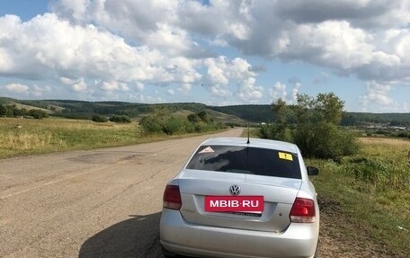 Volkswagen Polo VI (EU Market), 2011 год, 700 000 рублей, 3 фотография