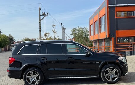 Mercedes-Benz GL-Класс, 2014 год, 3 100 000 рублей, 3 фотография