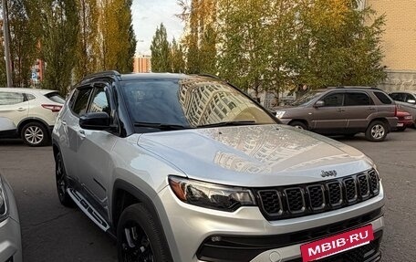Jeep Compass II, 2024 год, 2 250 000 рублей, 8 фотография