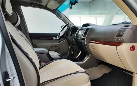 Toyota Land Cruiser Prado 120 рестайлинг, 2007 год, 1 900 000 рублей, 13 фотография