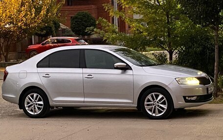 Skoda Rapid I, 2018 год, 1 540 000 рублей, 2 фотография