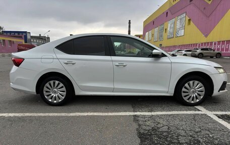 Skoda Octavia IV, 2021 год, 1 360 000 рублей, 2 фотография