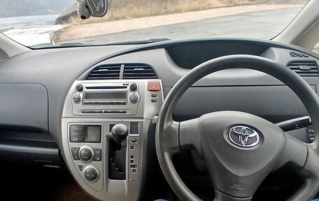 Toyota Ractis I, 2006 год, 605 000 рублей, 13 фотография