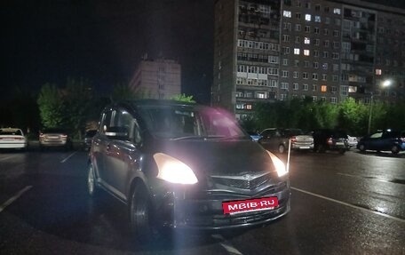 Toyota Ractis I, 2006 год, 605 000 рублей, 10 фотография