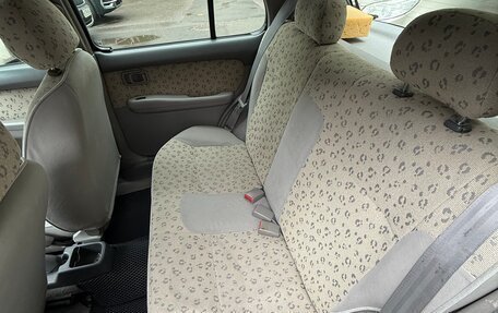 Nissan March II, 2001 год, 300 000 рублей, 7 фотография