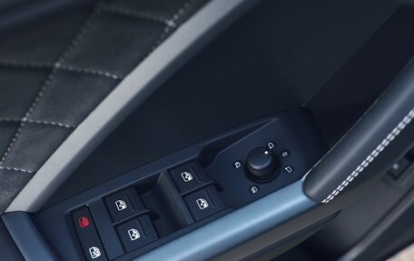 Audi Q3, 2026 год, 4 000 000 рублей, 13 фотография