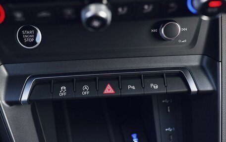 Audi Q3, 2026 год, 4 000 000 рублей, 32 фотография