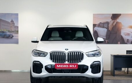 BMW X5, 2019 год, 6 330 000 рублей, 2 фотография