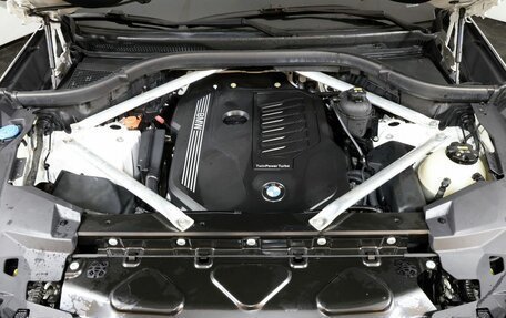 BMW X5, 2019 год, 6 330 000 рублей, 40 фотография