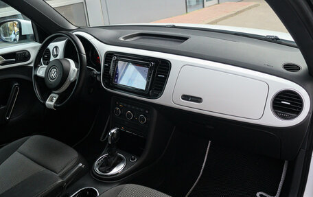 Volkswagen Beetle, 2014 год, 1 700 000 рублей, 7 фотография