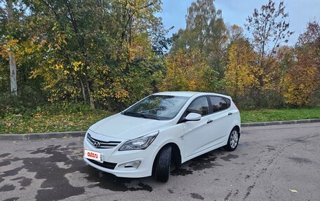 Hyundai Solaris II рестайлинг, 2015 год, 890 000 рублей, 7 фотография