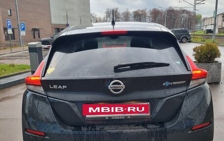 Nissan Leaf II, 2018 год, 1 890 000 рублей, 5 фотография