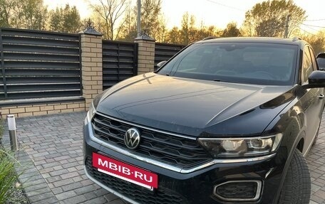 Volkswagen T-Roc I, 2020 год, 2 150 000 рублей, 7 фотография