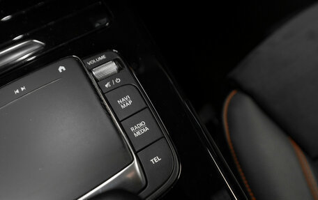 Mercedes-Benz CLA, 2019 год, 2 960 000 рублей, 22 фотография