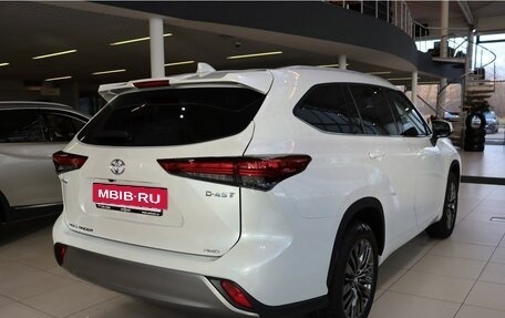 Toyota Highlander, 2026 год, 5 580 000 рублей, 6 фотография