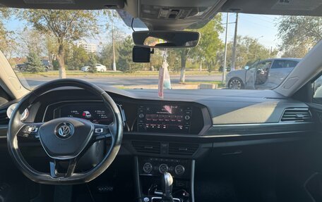 Volkswagen Jetta VII, 2018 год, 1 850 000 рублей, 15 фотография