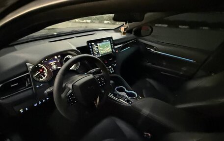 Toyota Camry, 2021 год, 3 300 000 рублей, 18 фотография