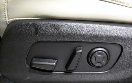 KIA Carnival, 2023 год, 3 730 000 рублей, 23 фотография