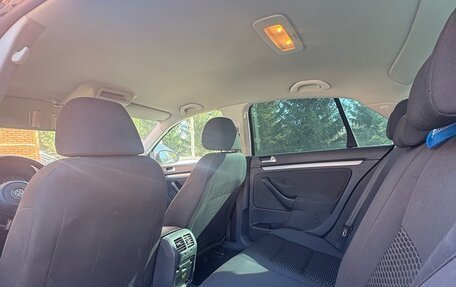 Volkswagen Jetta VI, 2010 год, 519 000 рублей, 5 фотография