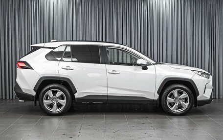 Toyota RAV4, 2020 год, 3 729 000 рублей, 5 фотография