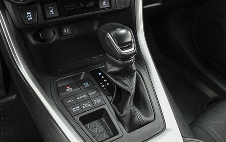 Toyota RAV4, 2020 год, 3 729 000 рублей, 12 фотография