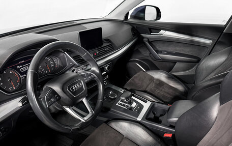 Audi Q5, 2018 год, 2 790 000 рублей, 9 фотография