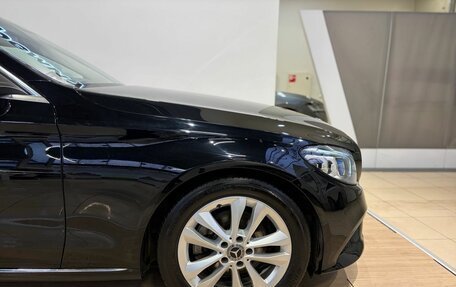 Mercedes-Benz C-Класс, 2018 год, 1 989 000 рублей, 5 фотография