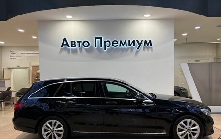 Mercedes-Benz C-Класс, 2018 год, 1 989 000 рублей, 6 фотография