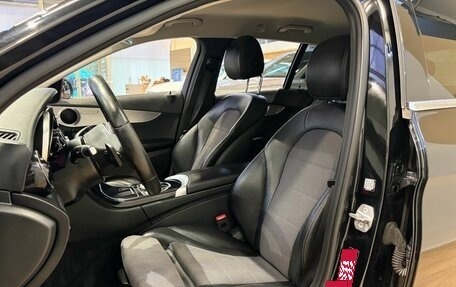 Mercedes-Benz C-Класс, 2018 год, 1 989 000 рублей, 9 фотография