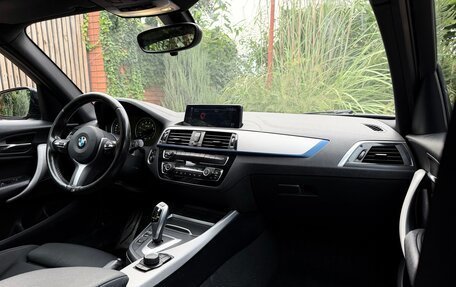 BMW 1 серия, 2019 год, 2 130 000 рублей, 18 фотография