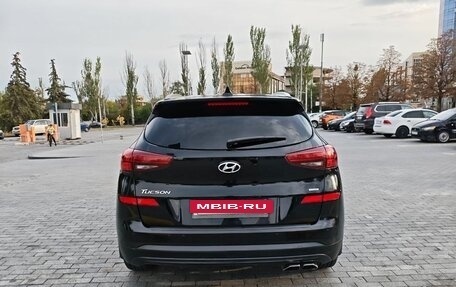 Hyundai Tucson III, 2018 год, 2 200 000 рублей, 4 фотография