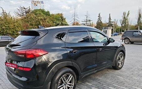 Hyundai Tucson III, 2018 год, 2 200 000 рублей, 3 фотография