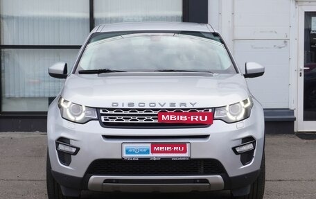 Land Rover Discovery Sport I рестайлинг, 2018 год, 2 350 000 рублей, 2 фотография