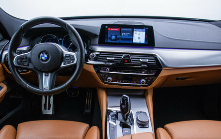BMW 6 серия, 2019 год, 3 760 000 рублей, 13 фотография