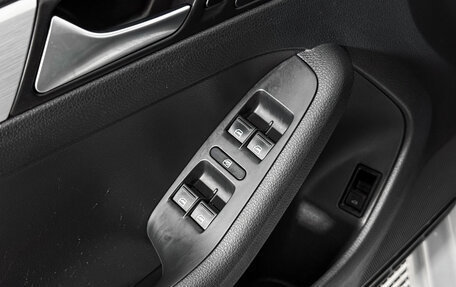Volkswagen Jetta VI, 2018 год, 1 250 000 рублей, 10 фотография