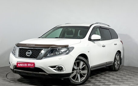 Nissan Pathfinder, 2015 год, 1 450 000 рублей, 1 фотография