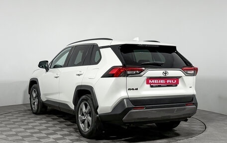 Toyota RAV4, 2019 год, 2 590 000 рублей, 7 фотография
