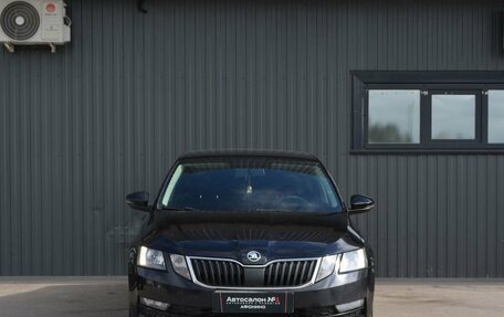 Skoda Octavia, 2017 год, 989 999 рублей, 2 фотография