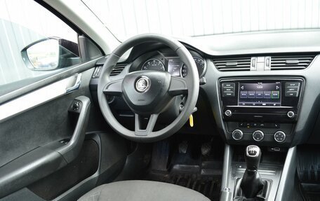 Skoda Octavia, 2017 год, 989 999 рублей, 8 фотография