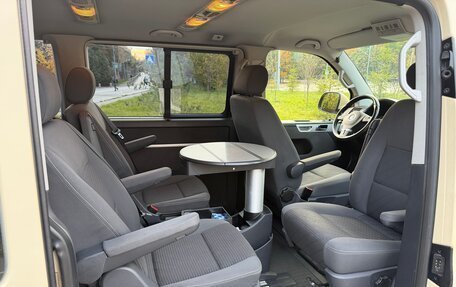 Volkswagen Multivan T5, 2011 год, 1 900 000 рублей, 14 фотография